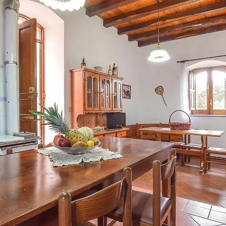 Semesterbostad In Raccuja With Kitchen Raccuia